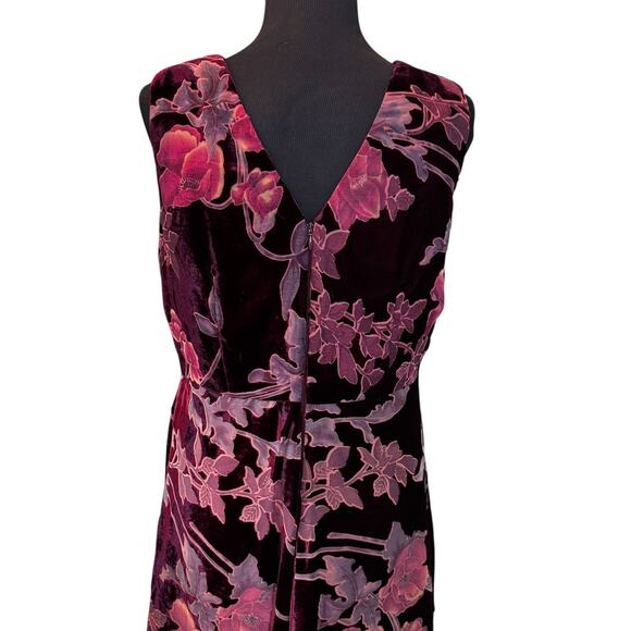 Tahari Burgundy Velvet Floral Maxi Dress Size 12 Burnout Sleeveless Gown - Picture 6 of 12